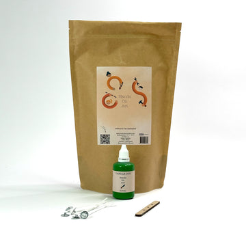 Hands On Art - Basis Kaarsenmaakset - 1,25 kg Kaarsvet & 50/20/10 ml groene candle dye